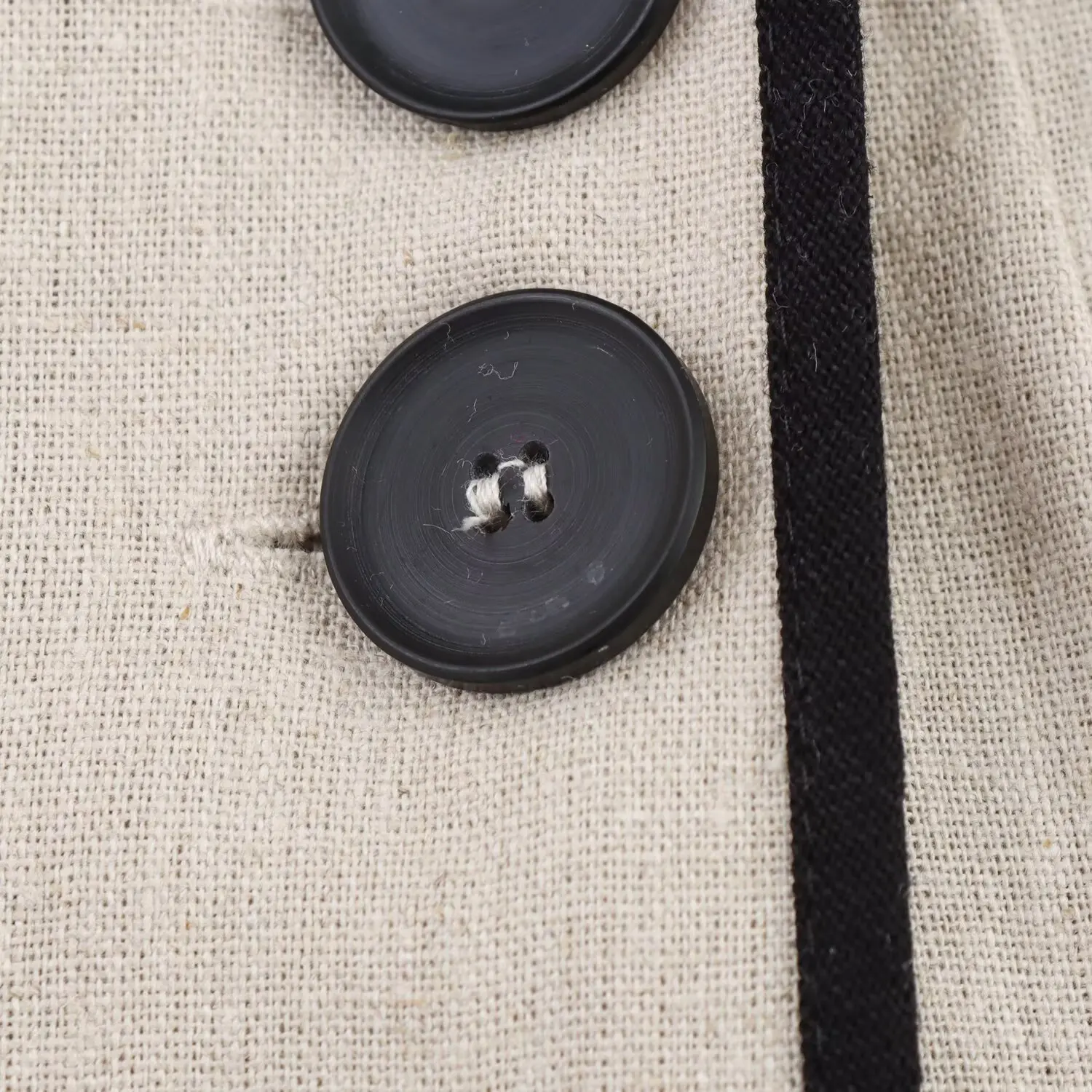 Lily |  V-Neck Single-Breasted Sleeveless Midi Dress with Belt